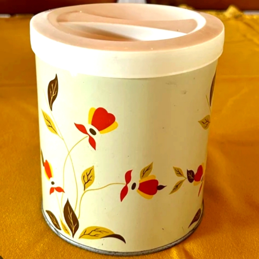 COPY 🇺🇦 Vintage Floral Fall Leaf 6 Inch Tin Canister with Lid
